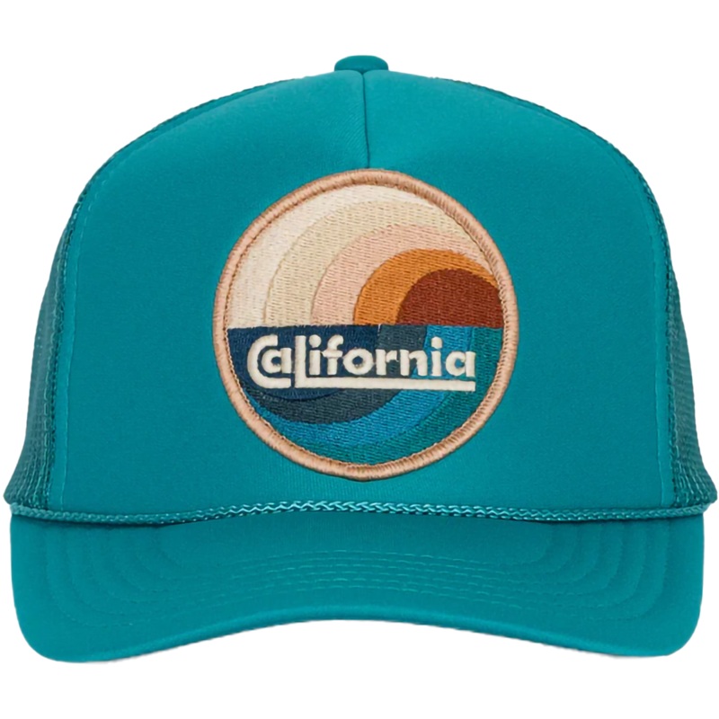 California Waves Trucker